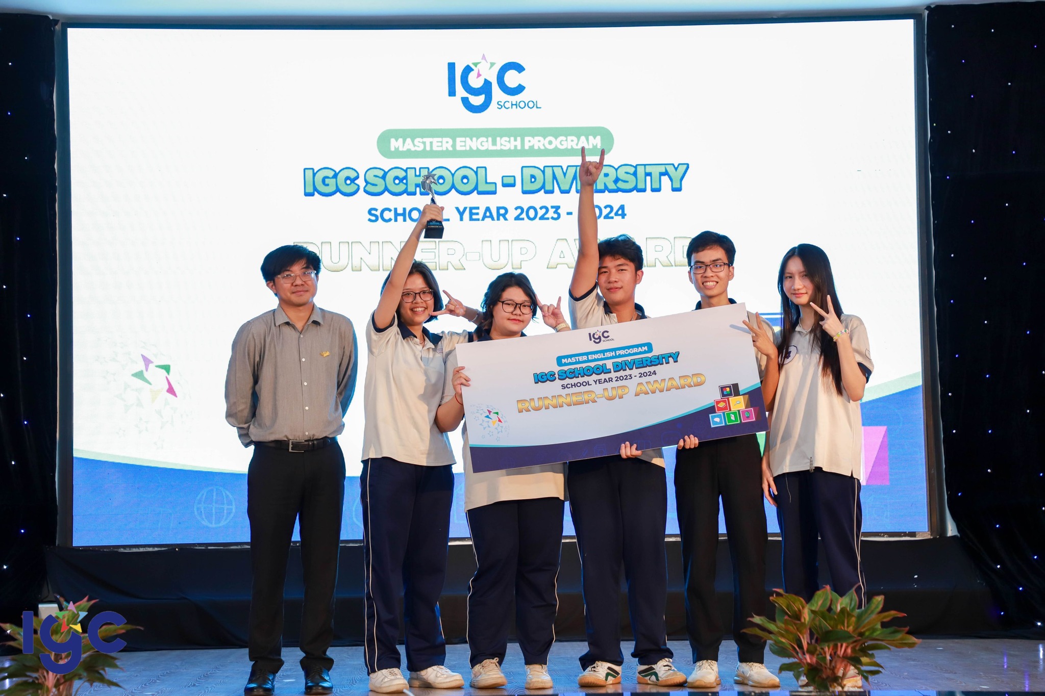 Chúc mừng Á quân: Future Makers - Trường THPT Lê Quý Đôn - Long Bình Tân
