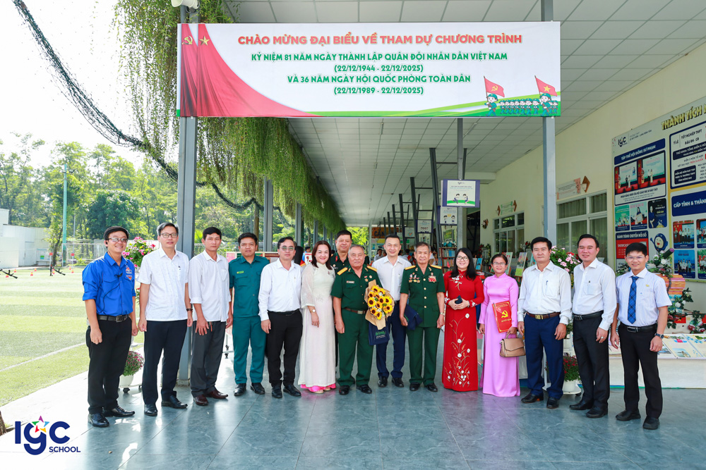 TRANG TRỌNG VÀ TỰ HÀO CÙNG KỶ NIỆM 81 NĂM NGÀY THÀNH LẬP QUÂN ĐỘI NHÂN DÂN VIỆT NAM VÀ 36 NĂM NGÀY HỘI QUỐC PHÒNG TOÀN DÂN